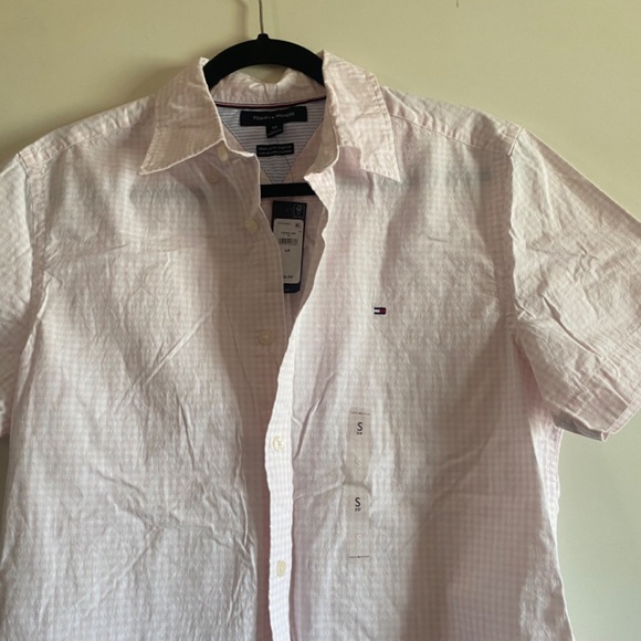Tommy Hilfiger Button Up Shirt - Picture 5 of 9